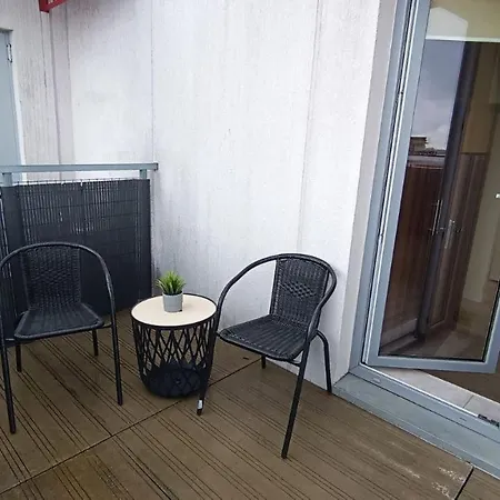 Cichy Apartament Z Klimatyzacja I Tarasem ורשה
