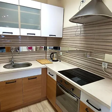 Cichy Apartament Z Klimatyzacja I Tarasem דירה ורשה